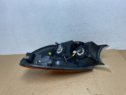 2002 to 2003 Buick Rendezvous Right Passenger RH Side Headlight AE9014 DG6