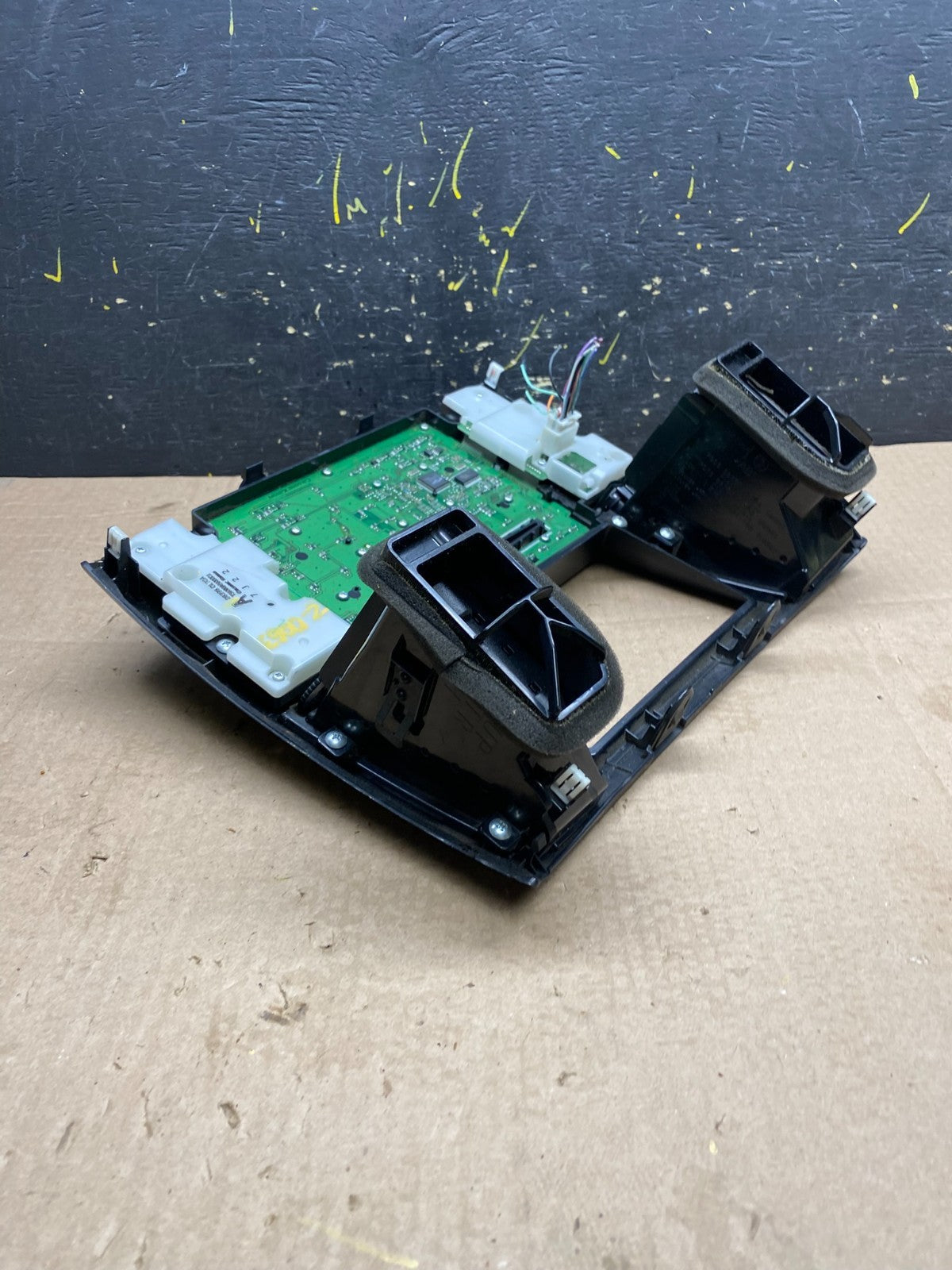 2006 - 2008 Infiniti FFX35 FX45 Radio Climate Control Panel Bezel z0063 DG5