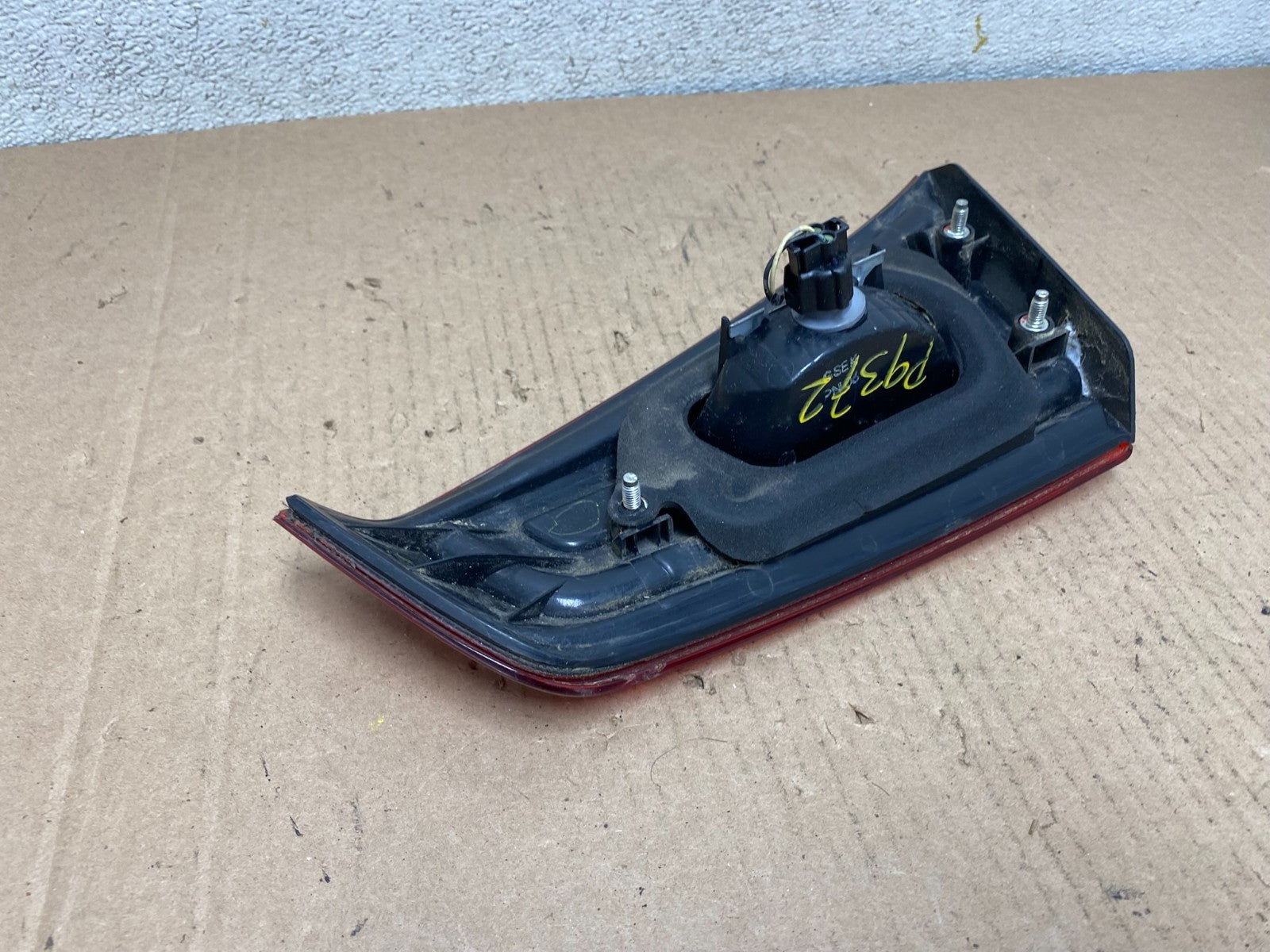2010 to 2018 Mitsubishi Outlander Sport Left Side Inner Tail Light P9372 DW10
