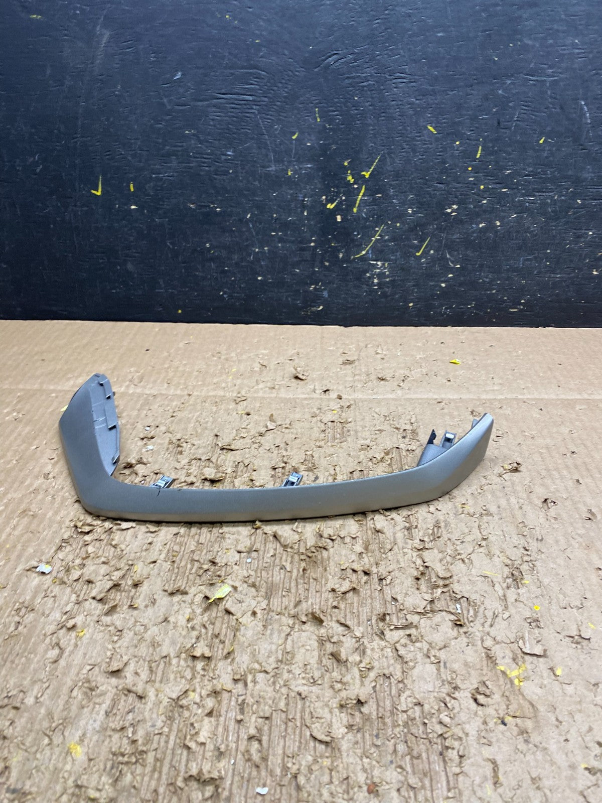 2013 to 2015 Nissan Altima Center Dash Left Trim Molding OEM w0004 DG0