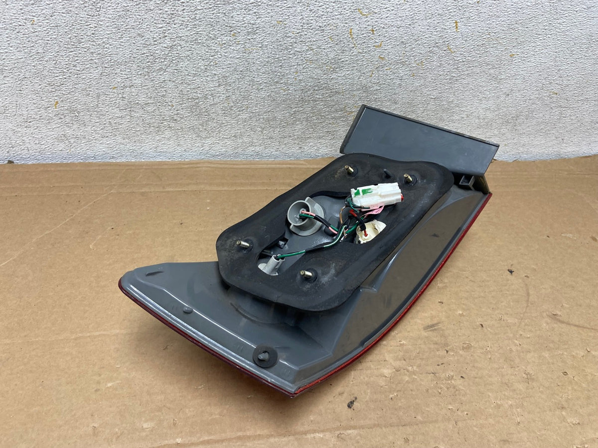 2006 2007 2008 Hyundai Sonata Right Passenger Rh Side Tail Light AH8335 LK5