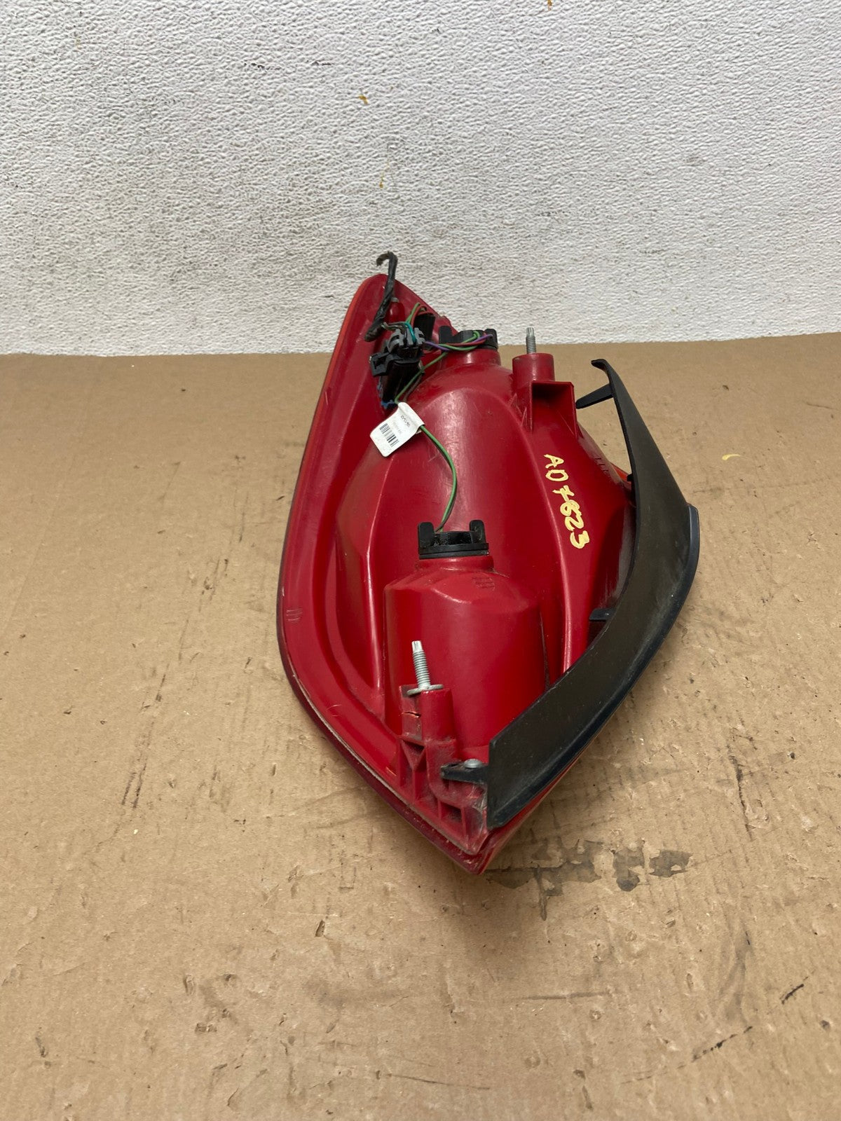 2005-2010 Pontiac G6 Sedan Right Passenger Side Tail Light AD7823 LK6