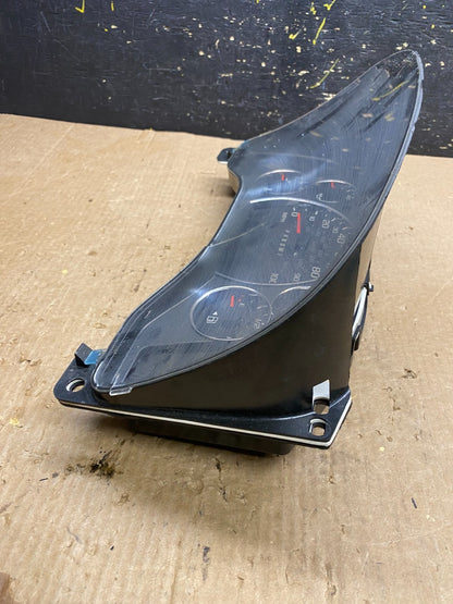 2008 2009 2010 Chevrolet Express Speedometer Cluster Gauge Z4389 PS3