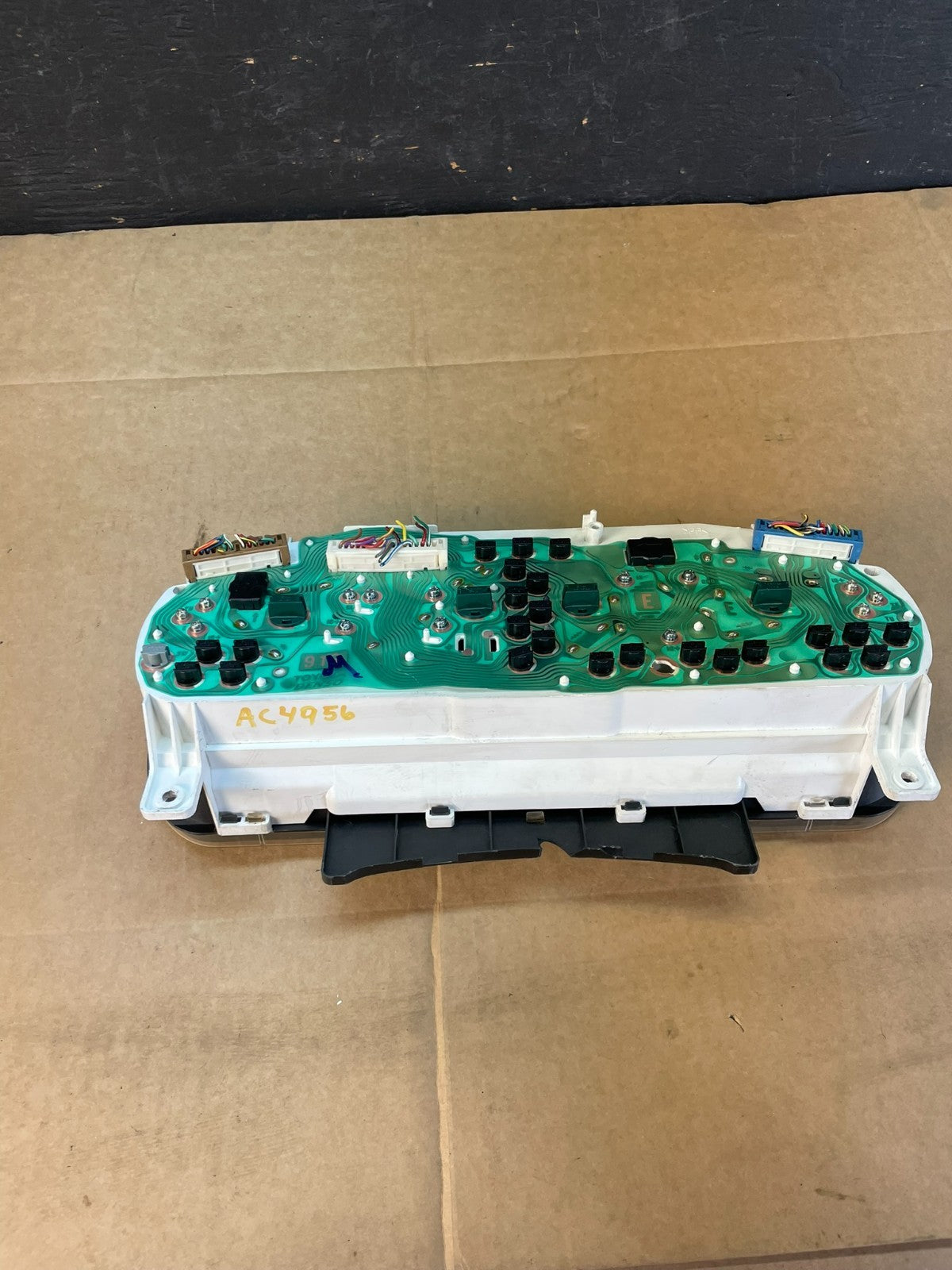 2001 2003 Toyota Sienna Speedometer Cluster Gauge AC4956 DG7