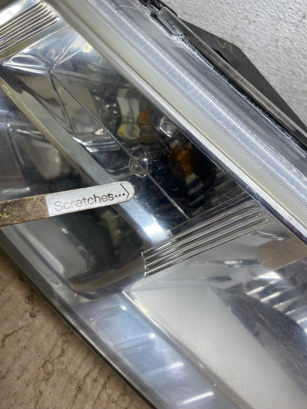 2009 to 2017 Dodge Journey Headlight Left Driver Lh Side Halogen AE8898 LK3