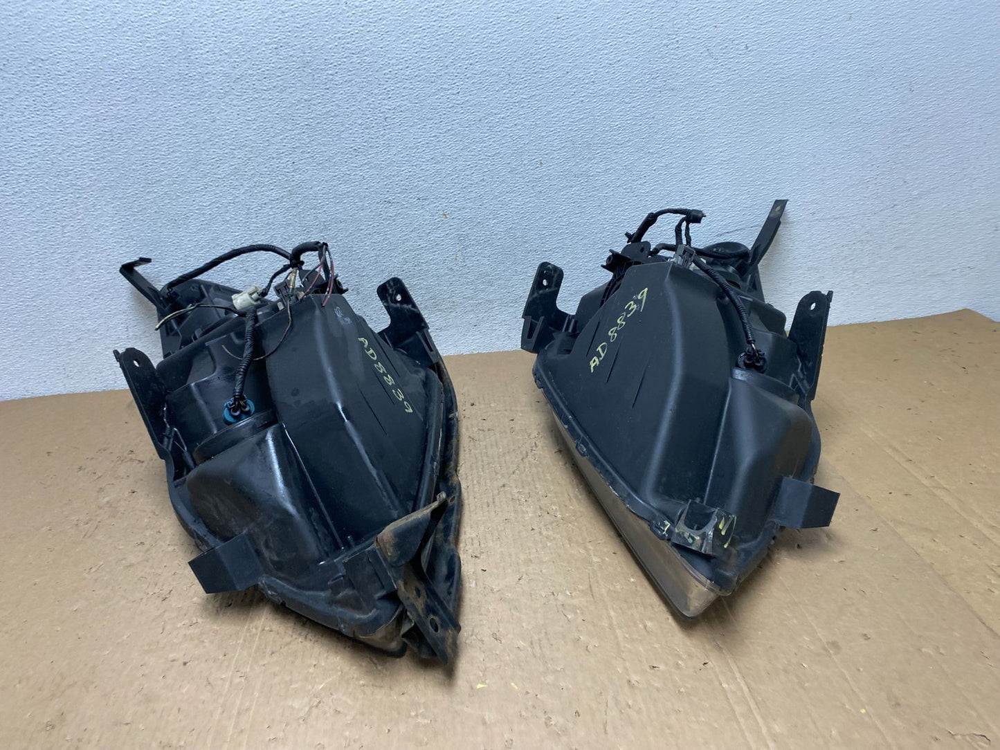 2008 2009 2010 Honda Odyssey Left+Right Set Halogen Headlights AD8839 DW14