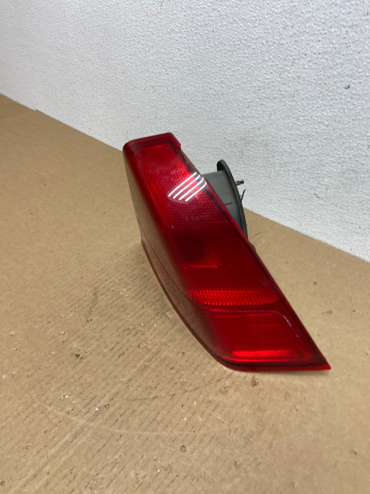 2001 2002 Honda Civic Sedan Right Passenger Rh Side Tail Light OEM AC1133 DW1