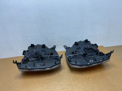2007 - 2014 GMC Yukon Halogen Headlights Left+Right Side Set AE0581 DW9