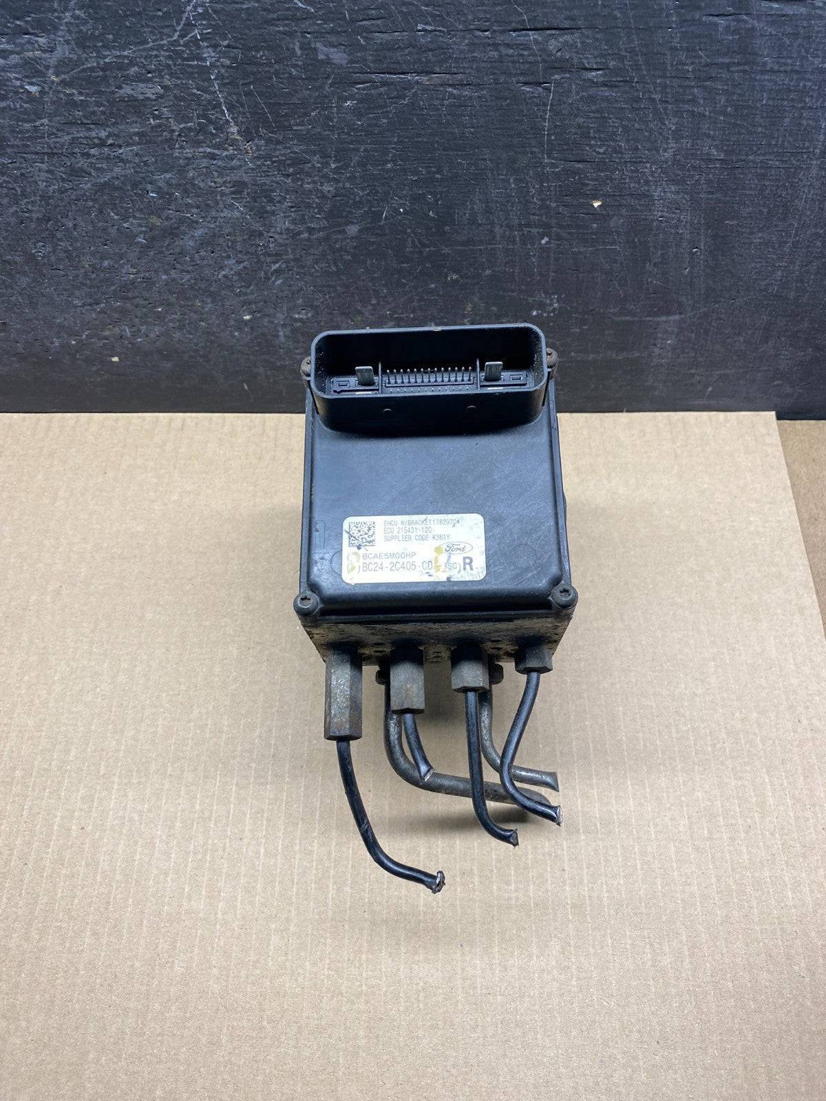 2011 - 2014 Ford E250 E350 Van ABS Anti Lock Brake Pump Module ag9693 DG0