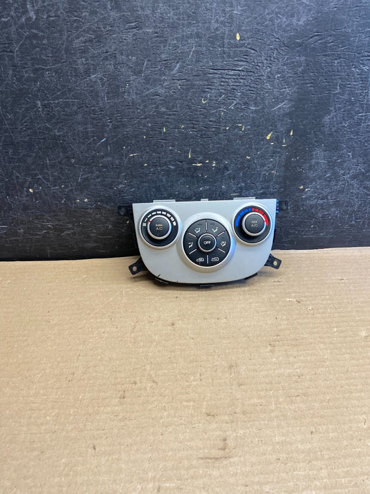 2010 2011 2012 Hyundai Santa Fe Automatic Climate AC Heater Control OE AH1490 DG0