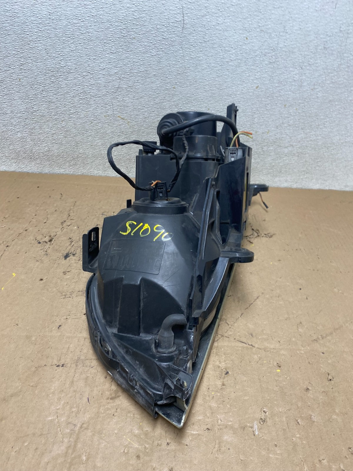 Xenon 2000 - 2003 Bmw X5 E53 Headlight Right Passenger RH Side OEM S1090 DW11