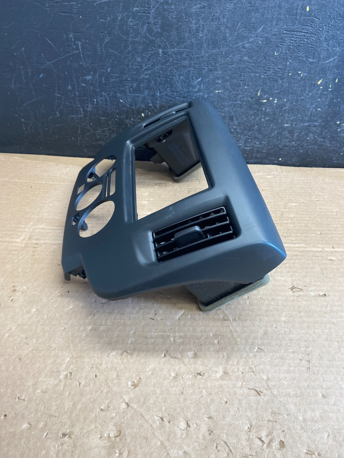 2013-2021 Nissan NV200 Center Console Radio Climate Control Air Vent af2568 DG2