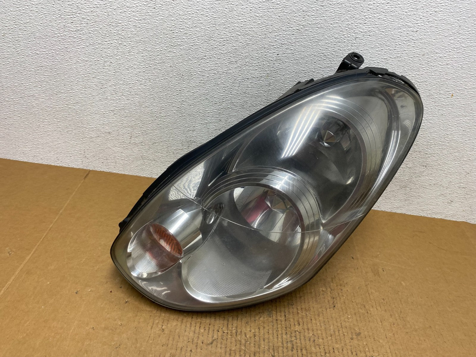 2005-2006 Infiniti G35 Sedan Left Driver Xenon Hid Headlight AE0567 DW0