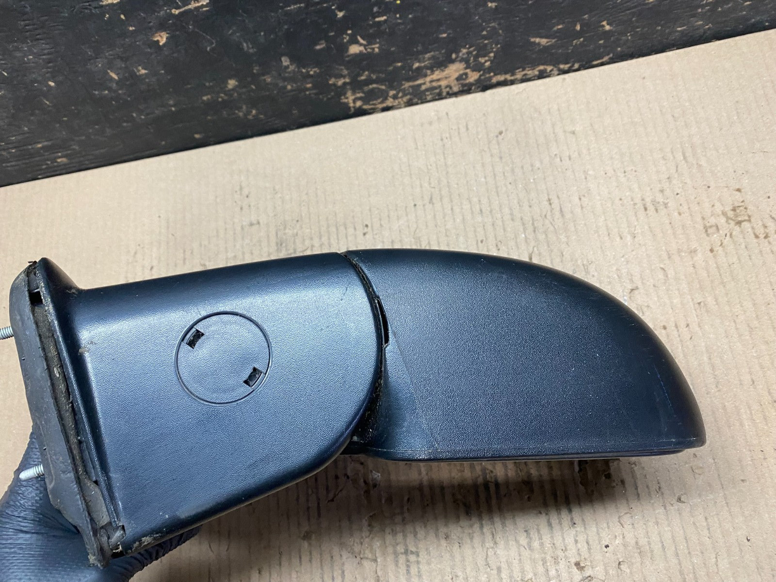 1999 to 2006 GMC Sierra Left Driver View Door Mirror OEM U7266 PZ3