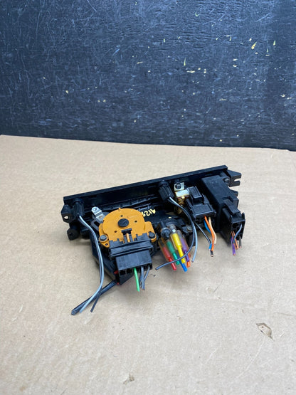 1989 1990 1991 Buick Century Climate Temperature Control Panel AI2983 DG3