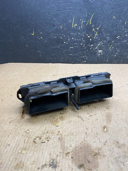 2013 to 2016 Ford Fusion Center Dash Air Vents DS73-19K617-A OEM Z4585 DG3