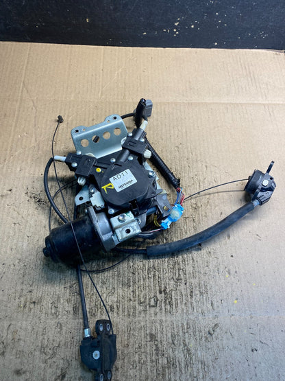 2005 - 2010 Honda Odyssey Rear Right Sliding Door Lock Actuator Motor z2478  DG1