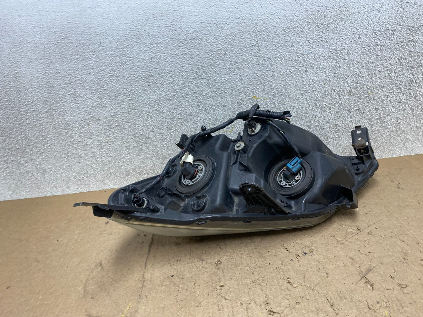 2005 2006 2007 Honda Odyssey Right Passenger RH Side Halogen Headlight X2082 DW10