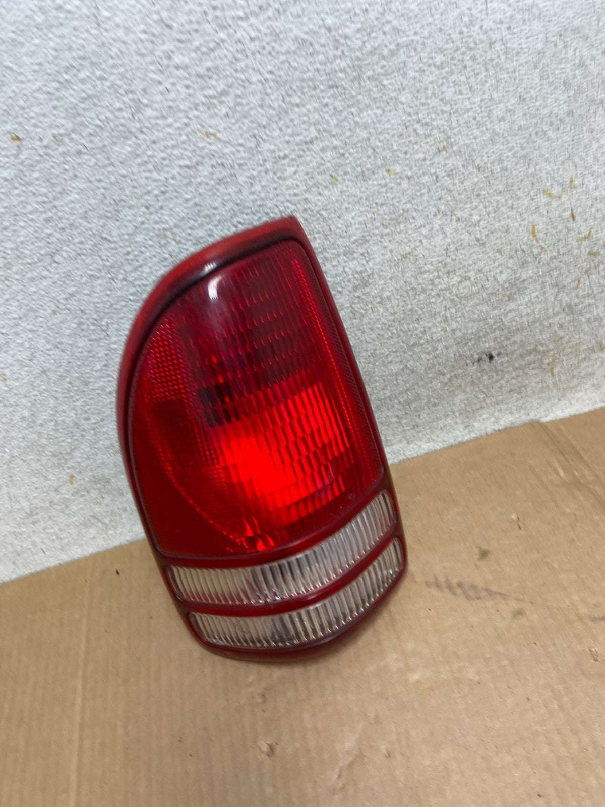 1997 - 2004 Dodge Dakota Left Driver Side Tail Light AI5702 LK2