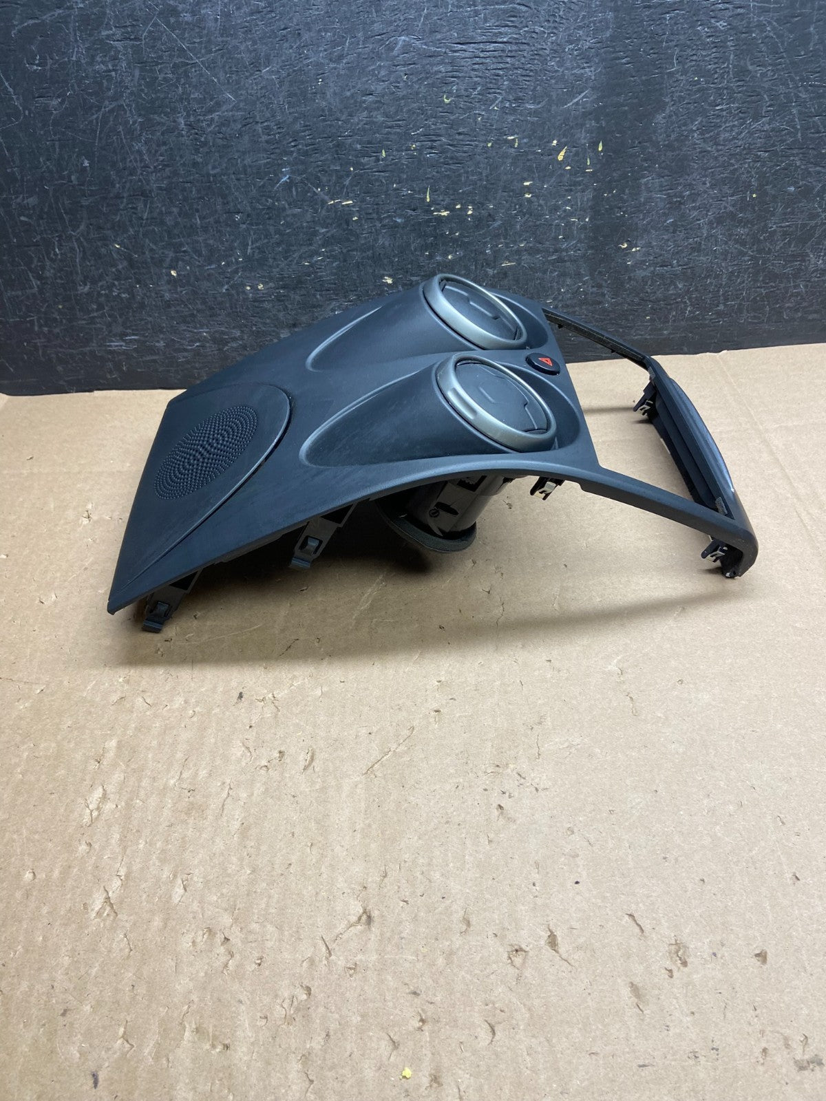 2011 2012 2013 Nissan Rogue Dash Upper Center Radio Bezel Trim ai6152 DG1