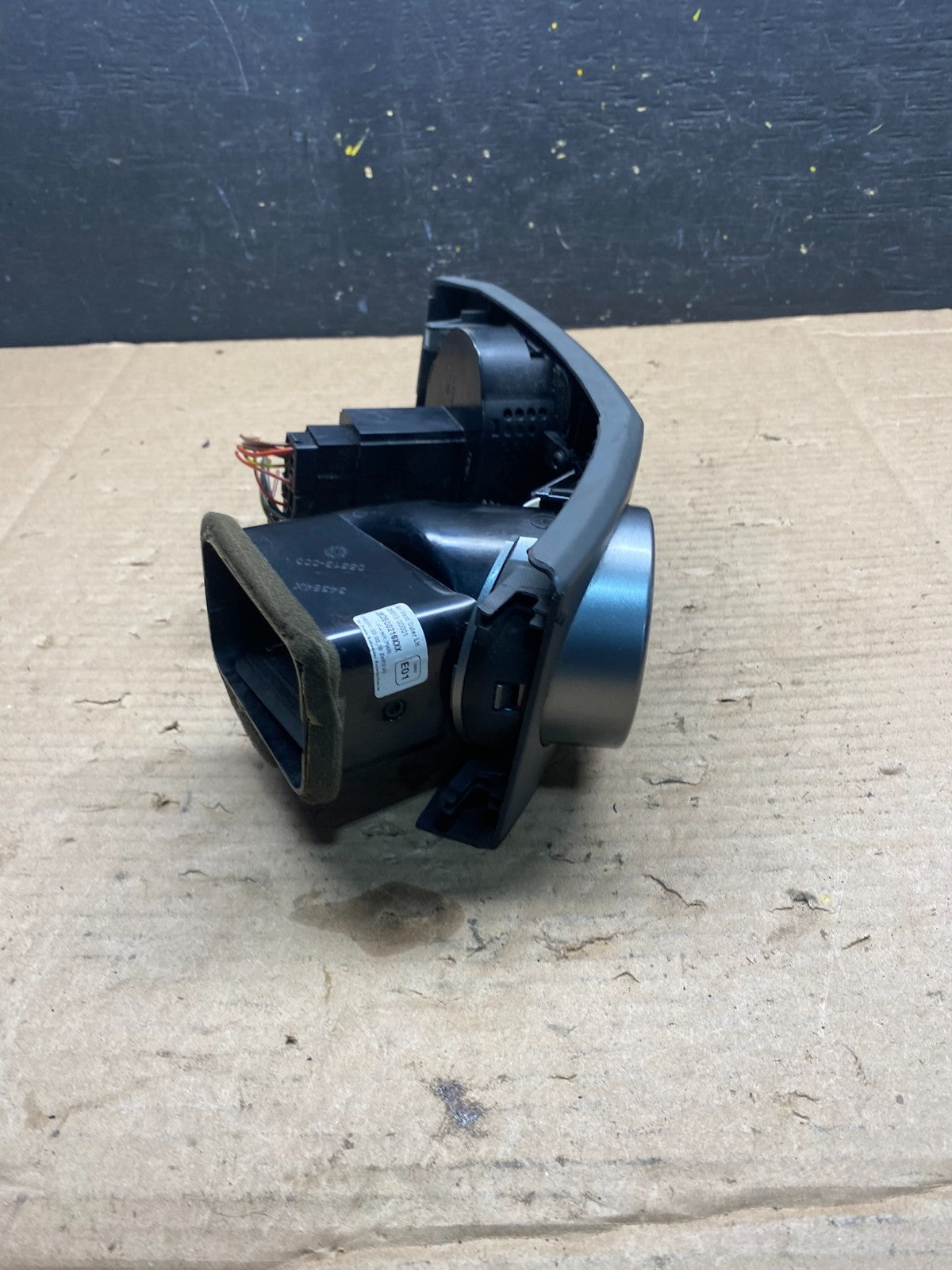 2005 - 2009 Land Rover LR3 Headlight Fog Light Switch Control Air Vent q2609 DG4