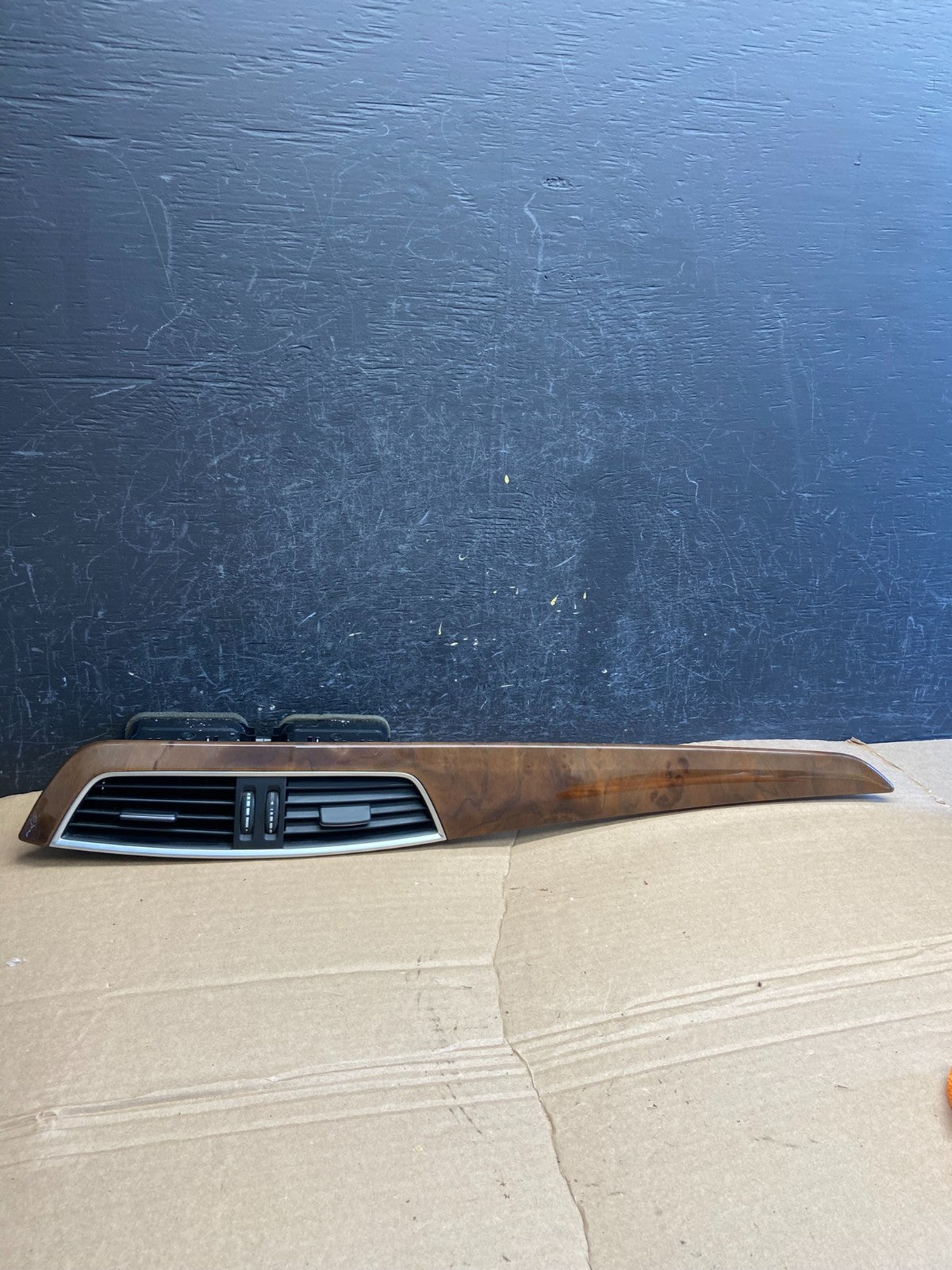 2008-2014 Mercedes Benz C Coupe W204 Cover Panel Center Air Vent AF1804 DG0