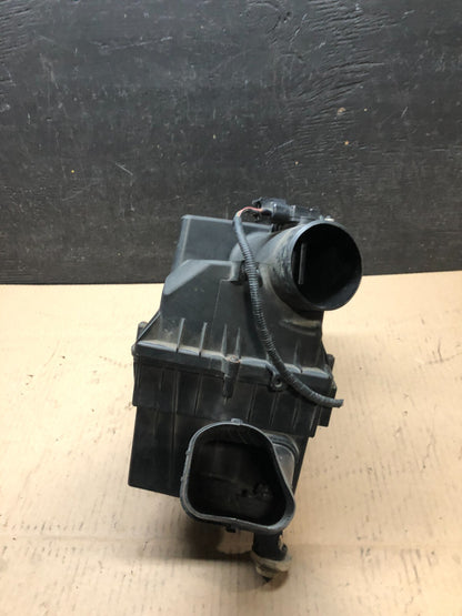 2010-2013 Jaguar XJ 5.0l Right Air Filter Box Cleaner Intake Pipe Hose G9400 DG10