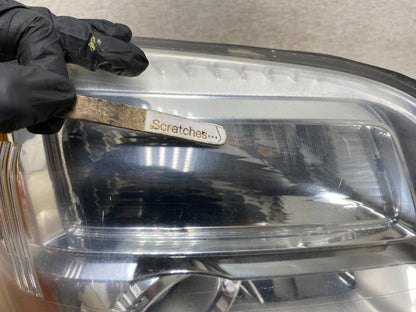 2010 to 2015 GMC Terrain Halogen Passenger Right Rh Side Headlight AH5854 DW3