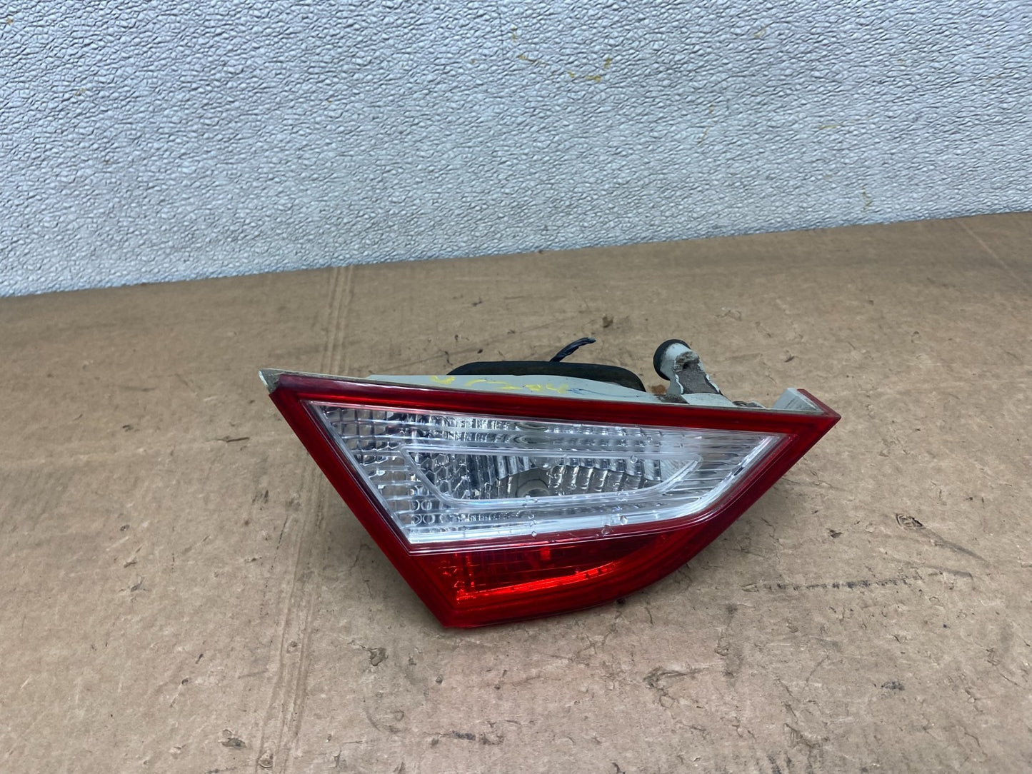 2011 2012 2013 2014 Hyundai Sonata Left Driver Inner Tail Light Oem Y6734 DW0