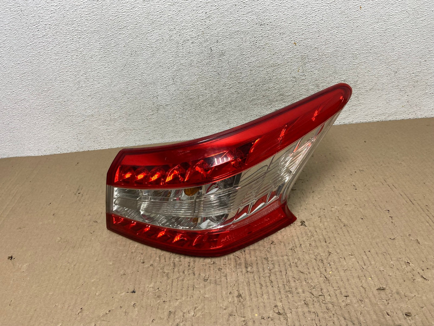 2013 2014 2015 Nissan Sentra Led Right Passenger Side Tail Light AF2928 LK0