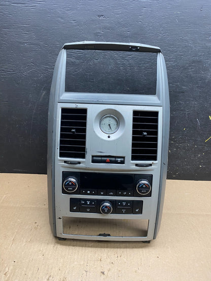 2008-2010 Dodge Grand Caravan Radio Bezel Climate Control Heat AC Heat T4649 DG0