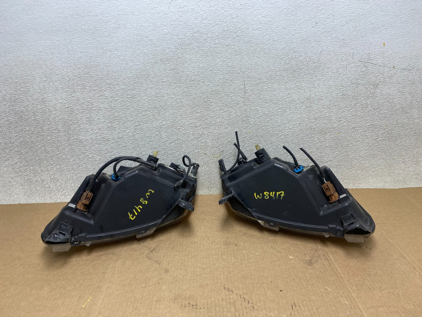 2011-2013 Jeep Grand Cherokee Left+Right Halogen Headlights W8417 DW11