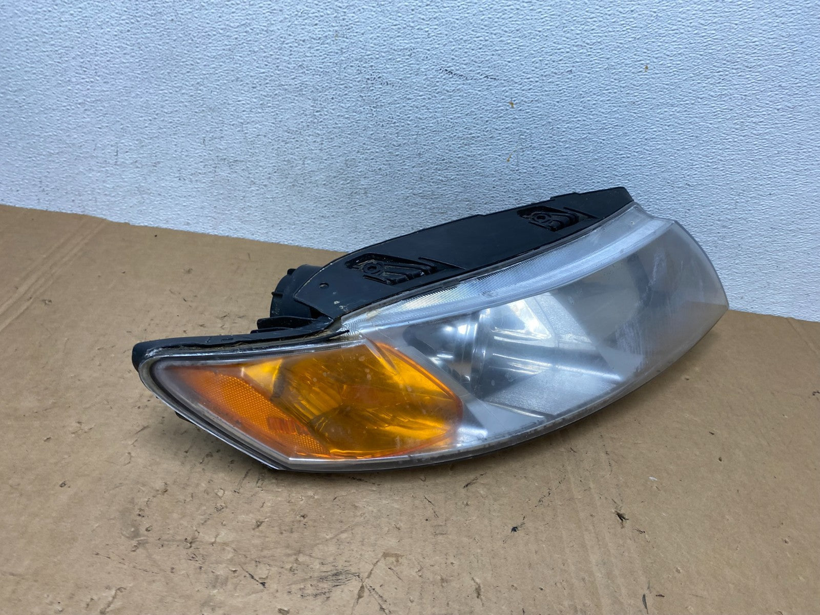 2009 2010 Kia Optima Right Passenger RH Side Halogen Headlight AD3233 DW2