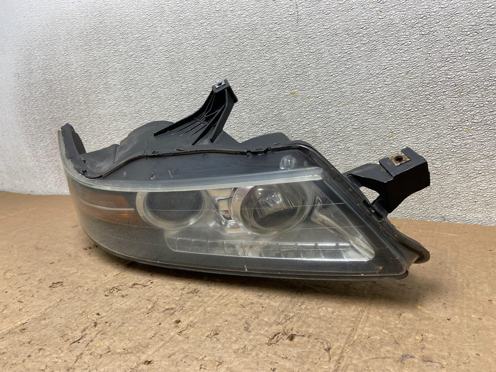 2007 to 2008 Acura TL Headlight Right Passenger Rh Side Xenon Hid AA5046 DW1