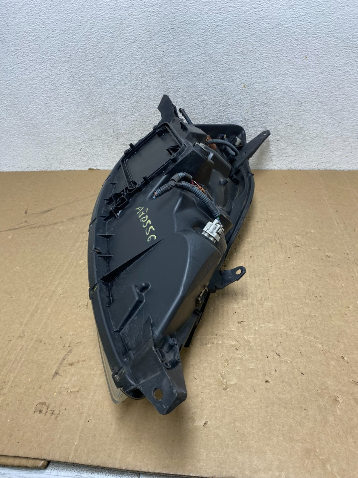 2006 to 2010 Toyota Sienna Left Driver Lh Side Headlight Halogen AG0556 DW7