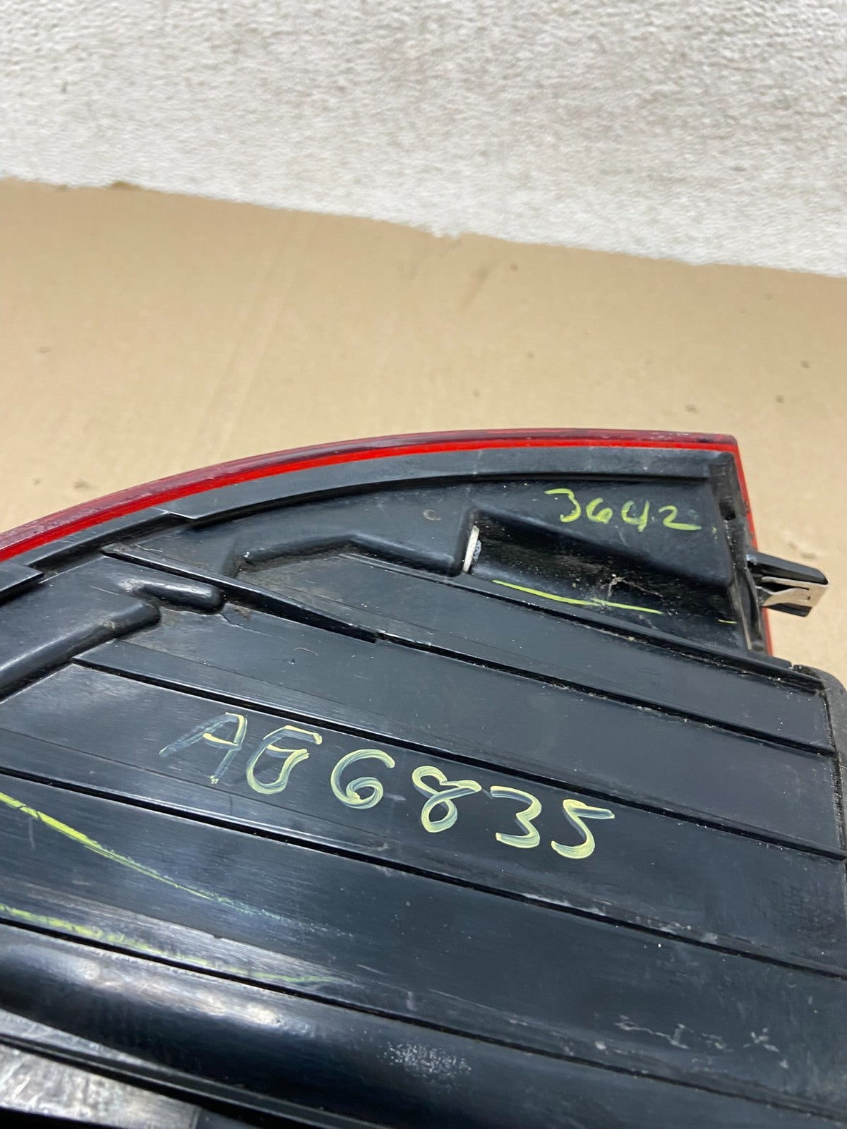 2015 to 2018 Volkswagen Jetta Right Passenger RH Side Tail Light AG6835 DW8