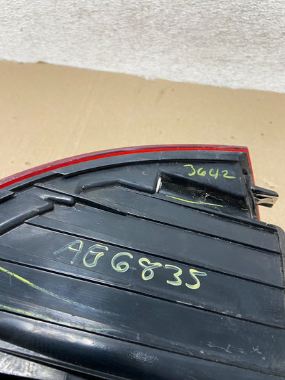 2015 to 2018 Volkswagen Jetta Right Passenger RH Side Tail Light AG6835 DW8