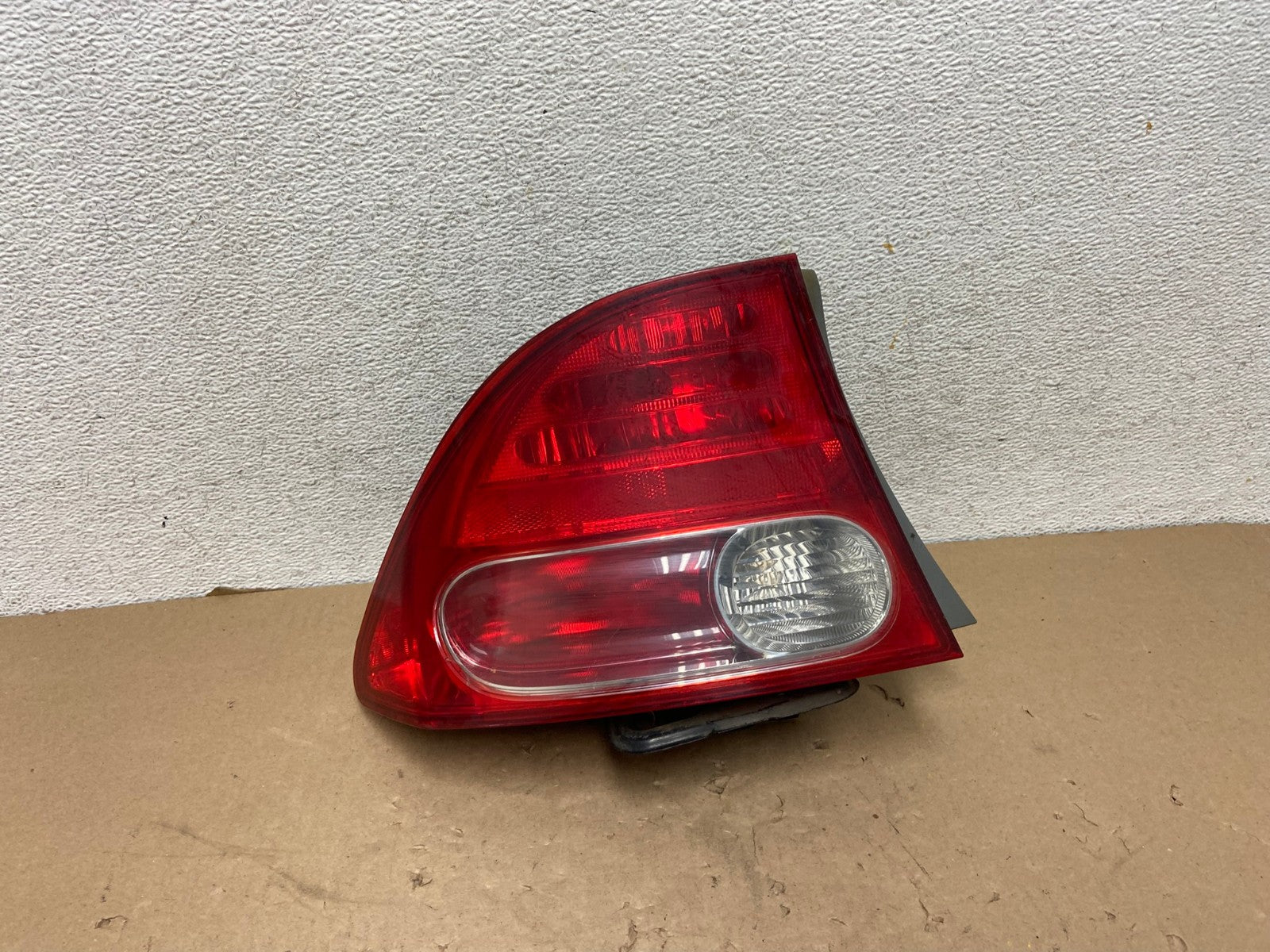 2006 2007 2008 Honda Civic Sedan Left Driver Lh Tail Light AG4231 LK0