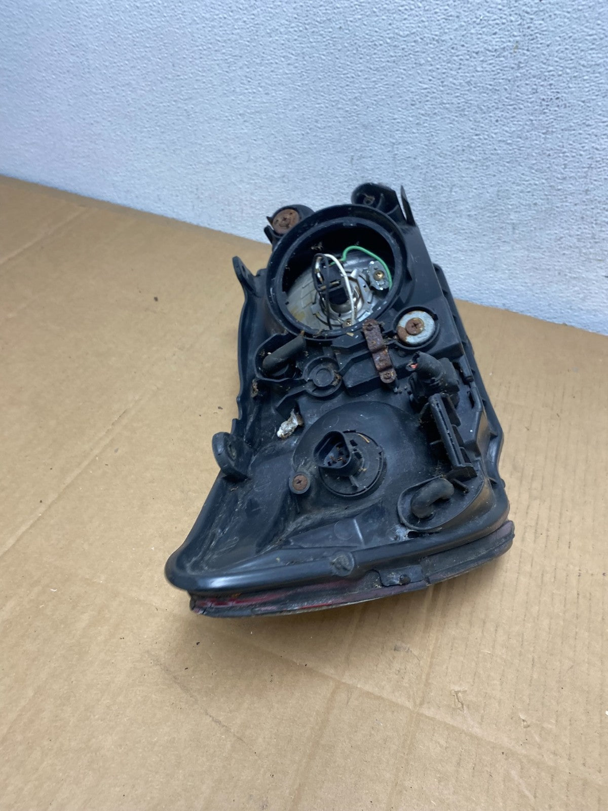 2004 2005 2006 Kia Spectra Left Driver Lh Side Headlight AD0744 DW9
