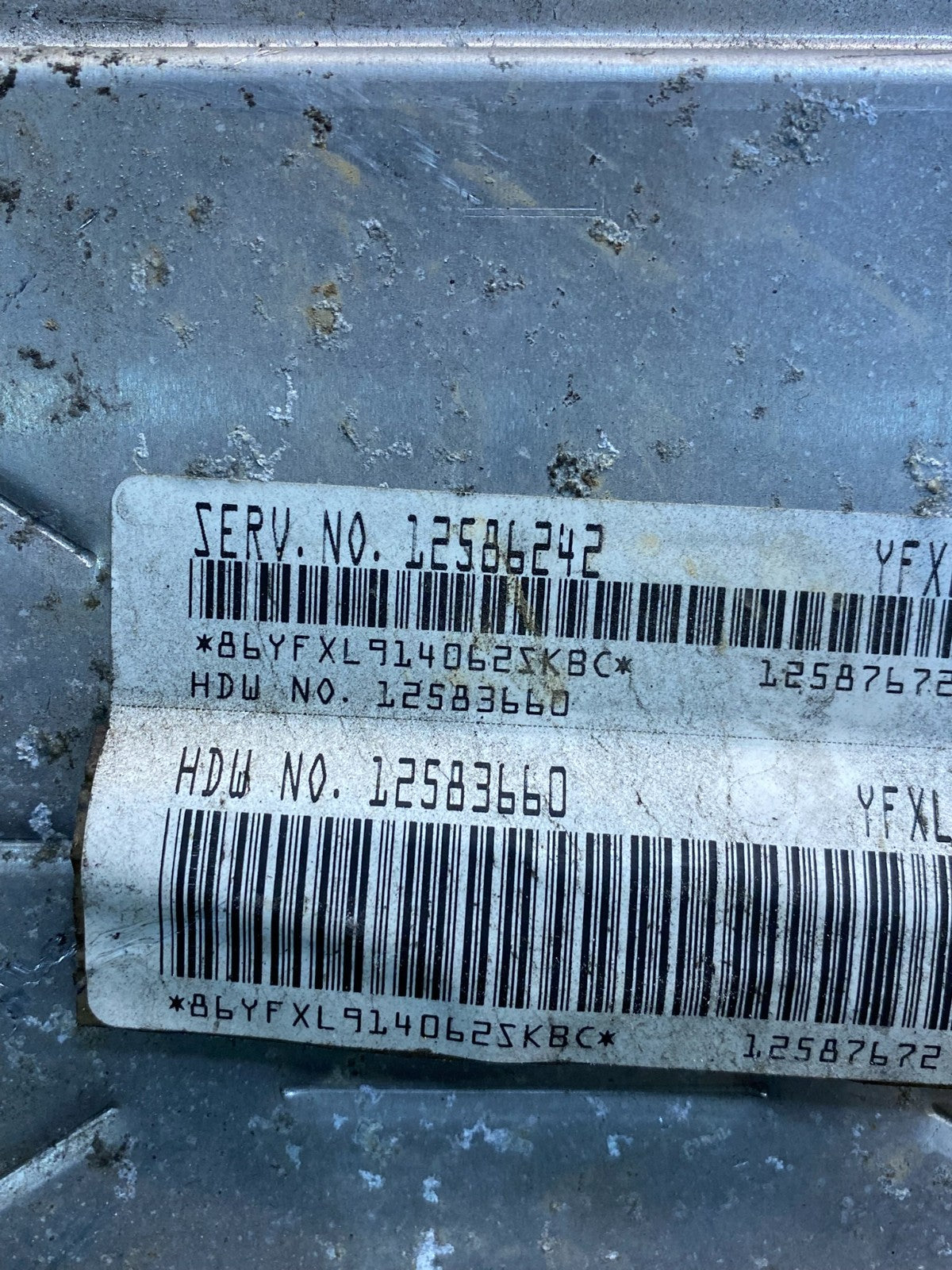 2003-2006 Chevrolet Tahoe Silverado Engine Control Unit Module ECM ECU AH7240 DW2
