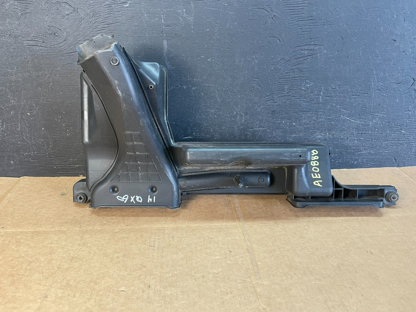 2013-2016 Nissan Pathfinder Upper Air Intake Duct AE0888 DG6