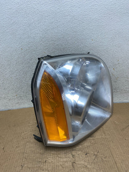 2007-2014 GMC Yukon Halogen Headlight Right Passenger Side TYC AI7993 DW2