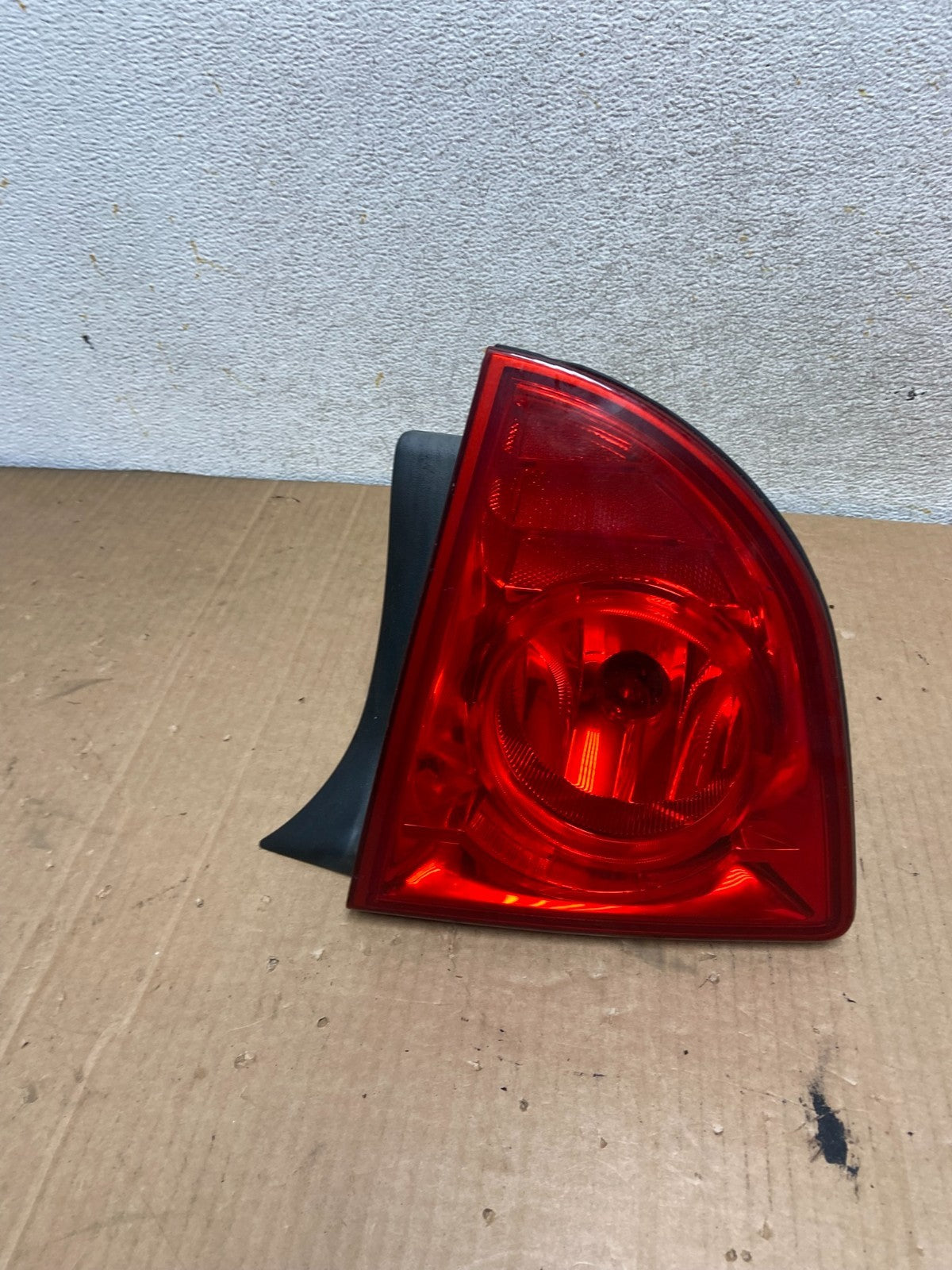 2008 - 2012 Chevrolet Malibu Right Passenger RH Side Tail Light AI8483 LK0
