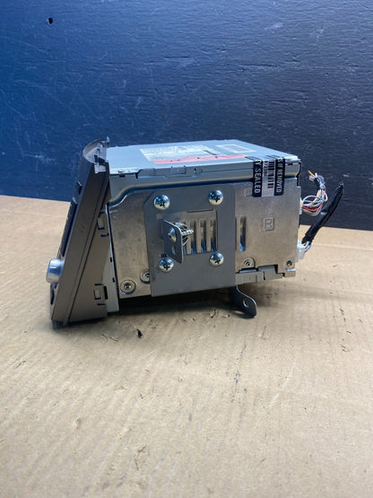2013 to 2014 Subaru Outback Legacy Am Fm Cd Player AM/FM Radio AD1593 DG1