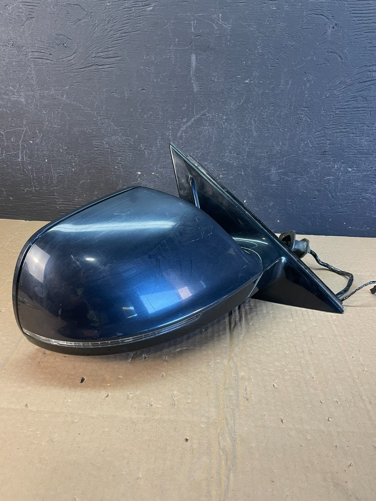 2009 to 2012 Audi Q5 Right Passenger Side Door View Power Mirror AC9802 DG1