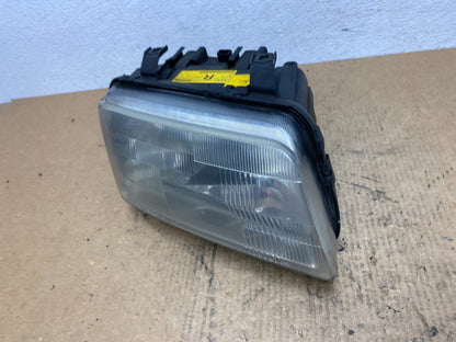 Halogen 1996 to 1999 Audi A4 Right Passenger RH Side Headlight ac3683 DG1