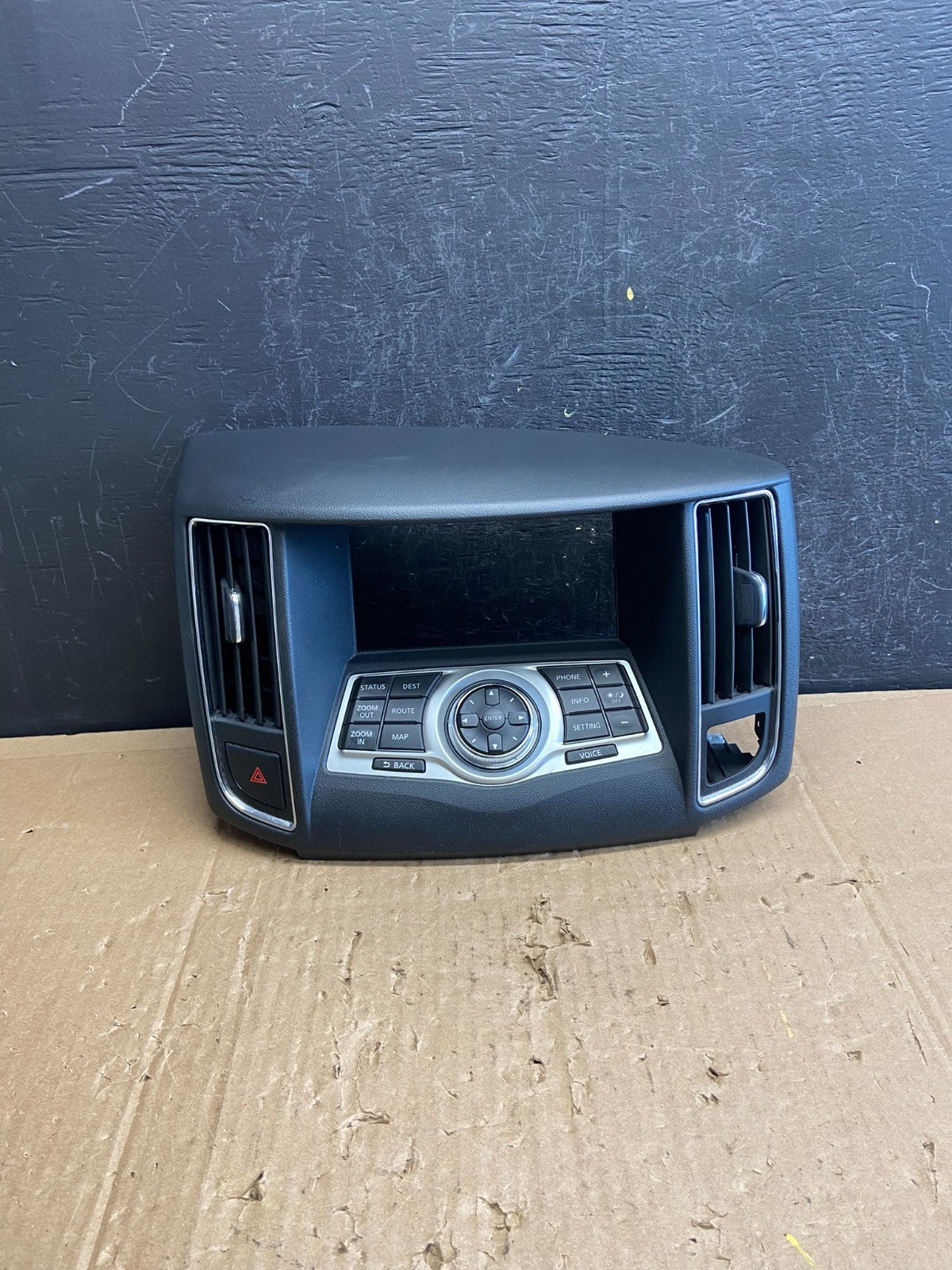 2011 2012 2013 Nissan Maxima Radio Audio Panel Control Bezel Trim AD6883 DG0