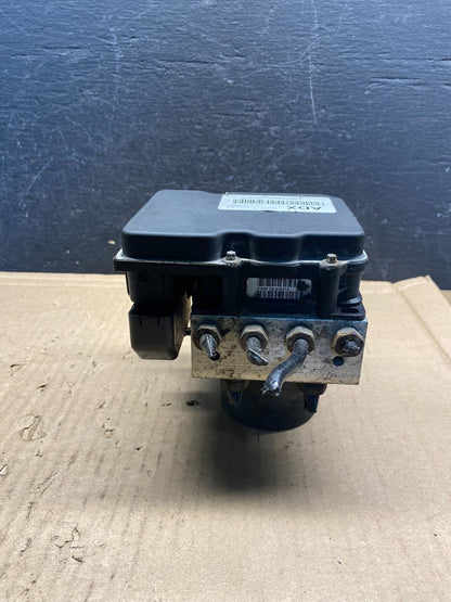 20896911 Chevrolet Tahoe 2011 ABS Anti-Lock Brake Pump Control Module AE8008 DW3