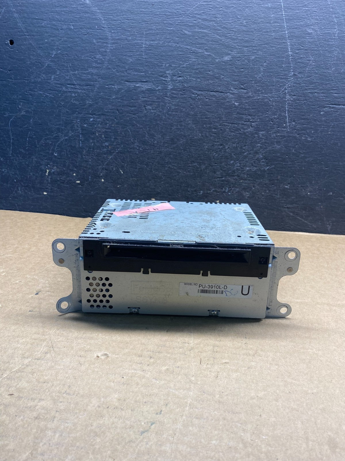 2014 2015 Ford Explorer Audio Equipment Radio Receiver AM FM CD AF6577 DW0