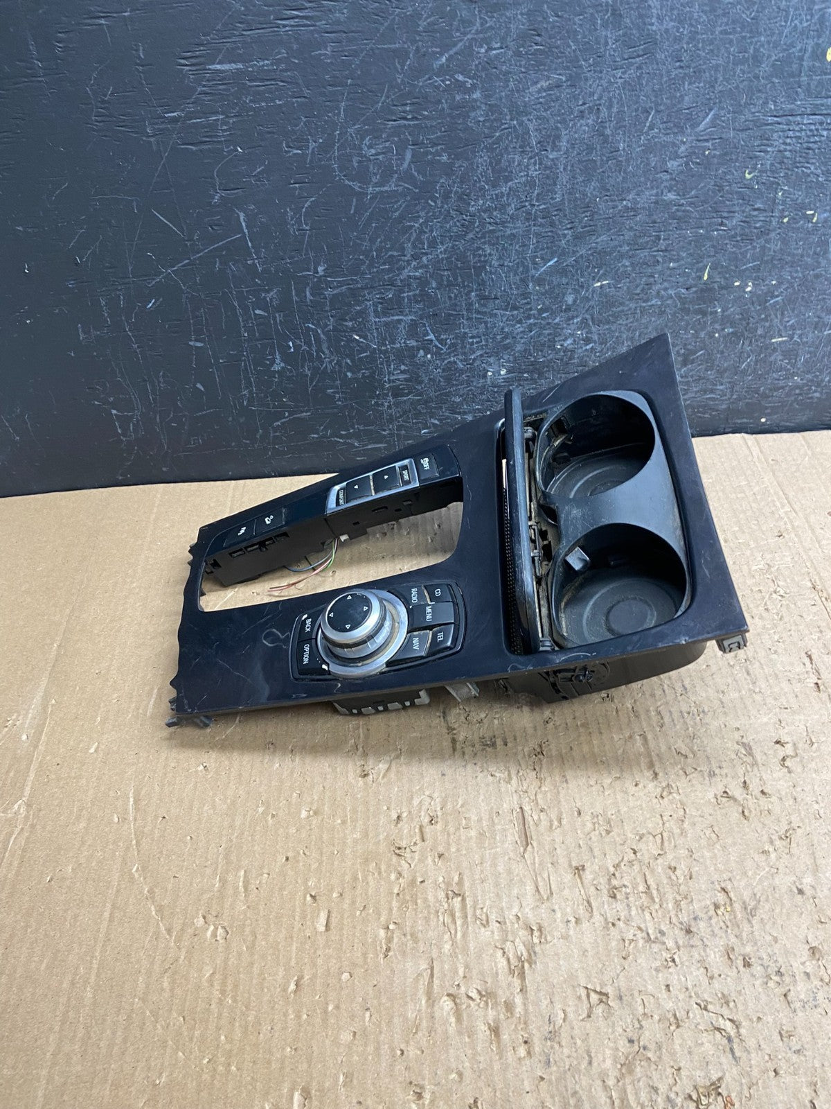 2009 to 2012 BMW 740i 750i F01 Center Shifter Console Trim Cup Switch AF1465 DG2